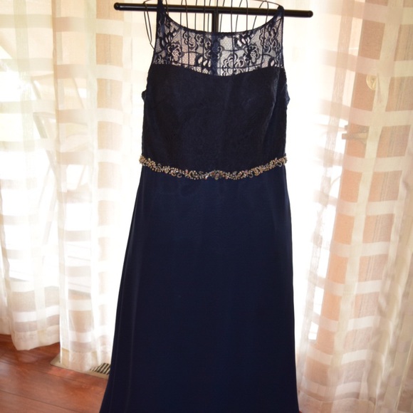 COPY - Mothers gown or evening gown/lace balero jacket - Picture 3 of 6